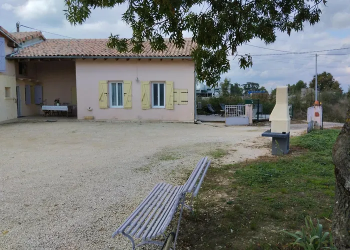 La Maison De L\'Ormeau