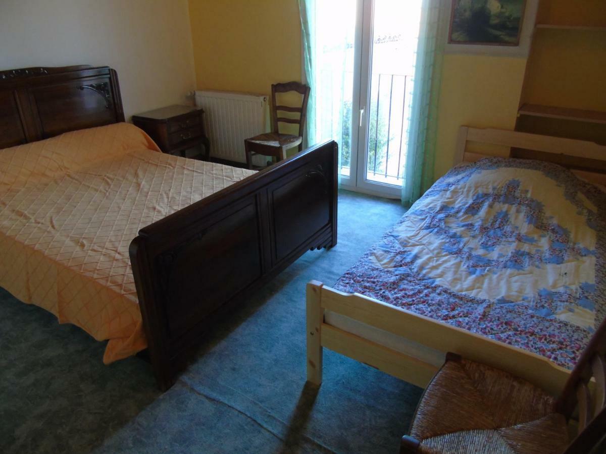 La Maison De L'ormeau Hébergement de vacances *